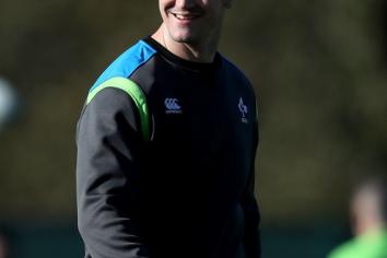 Sexton back to captain Ireland against Scotland