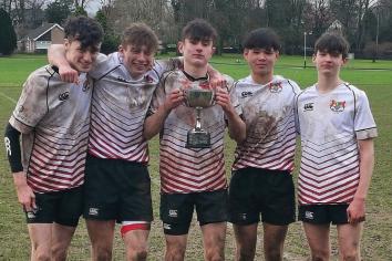 Academy Medallions 'Bowl' over Limavady to lift trophy