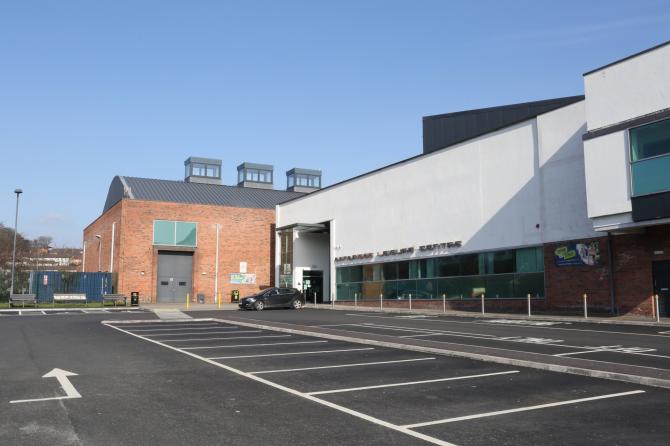 Council considering free local leisure centre use for asylum seekers